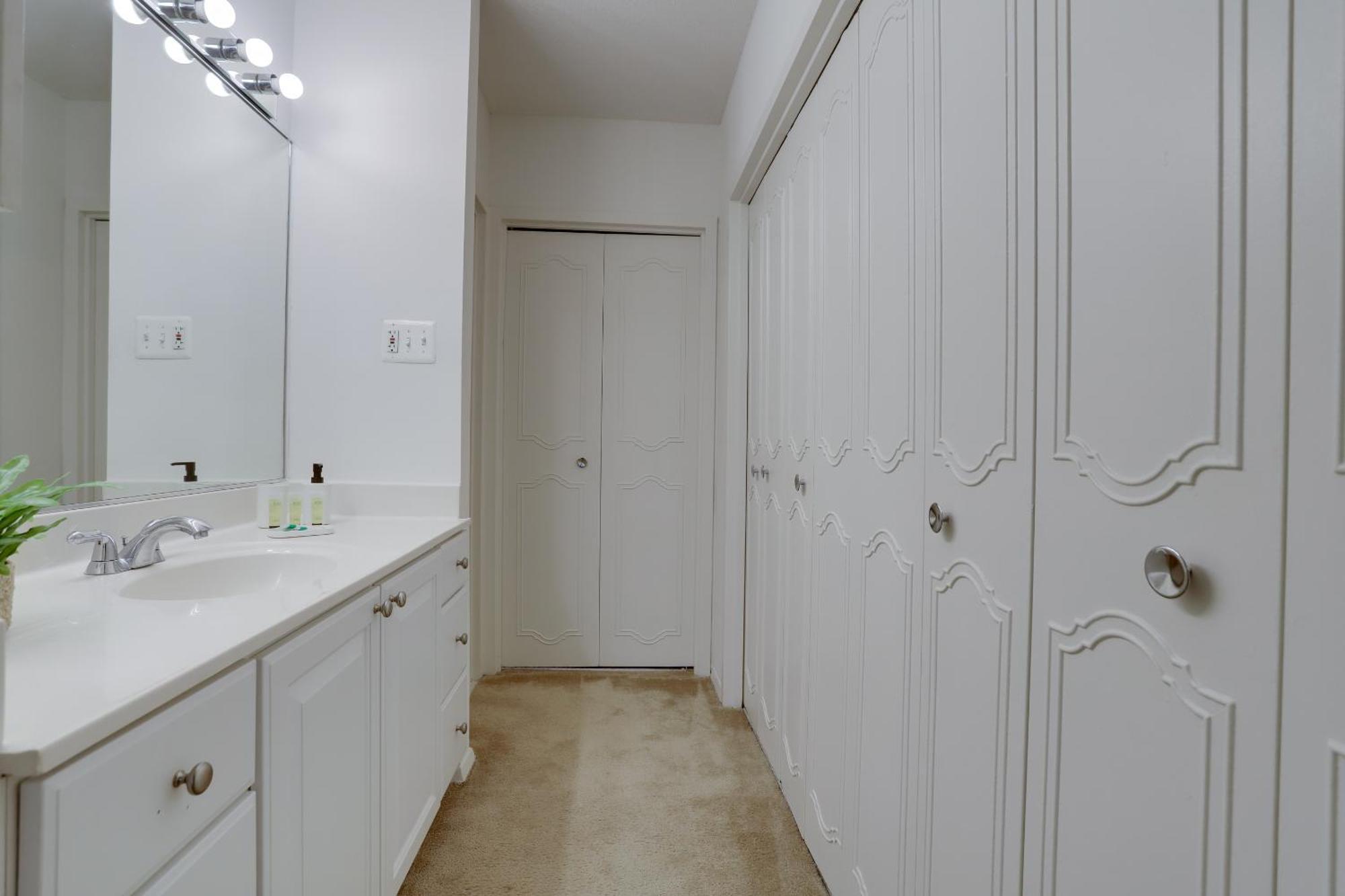 Sensational Condominium @Crystal City Arlington Buitenkant foto
