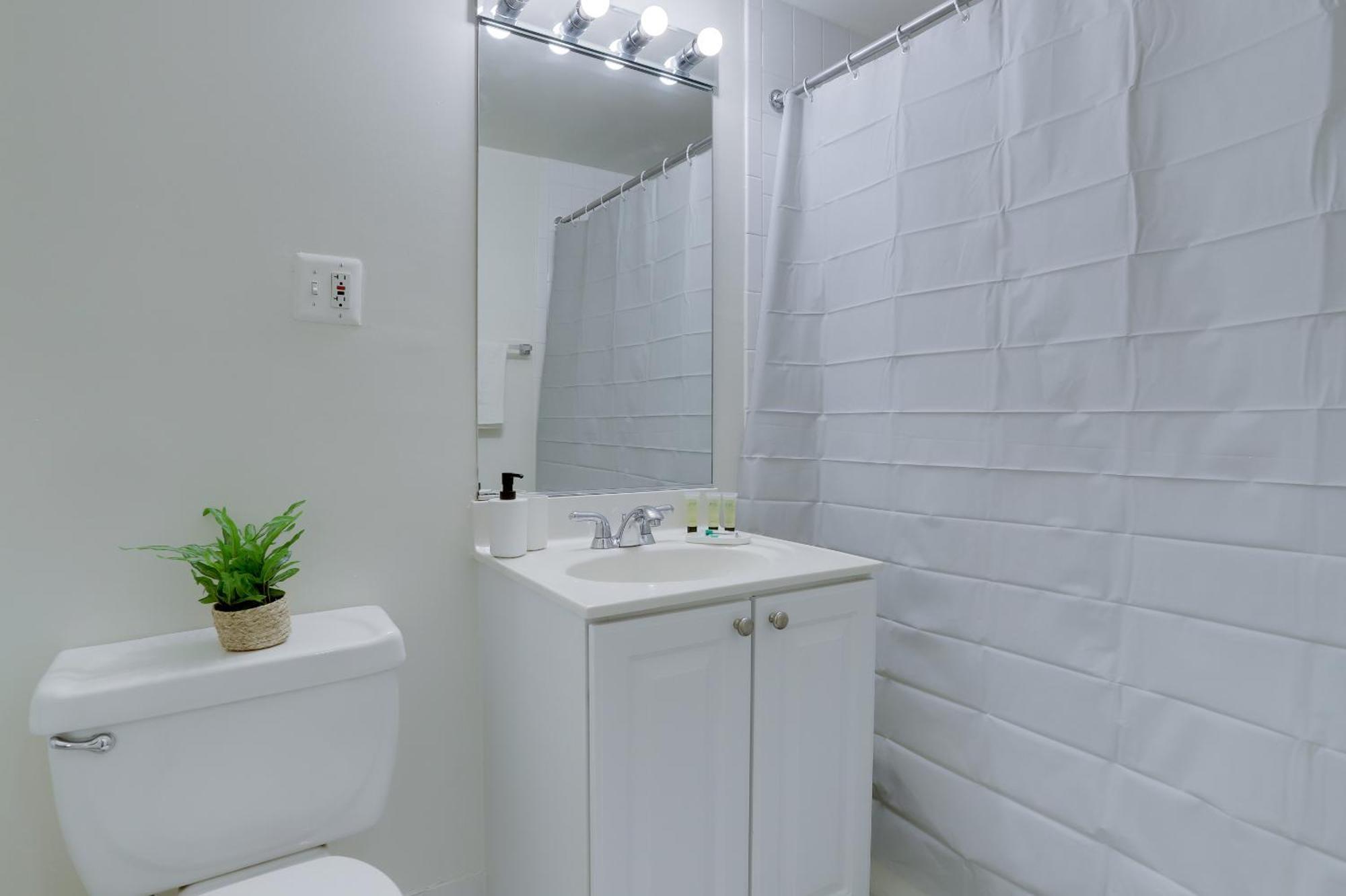 Sensational Condominium @Crystal City Arlington Buitenkant foto